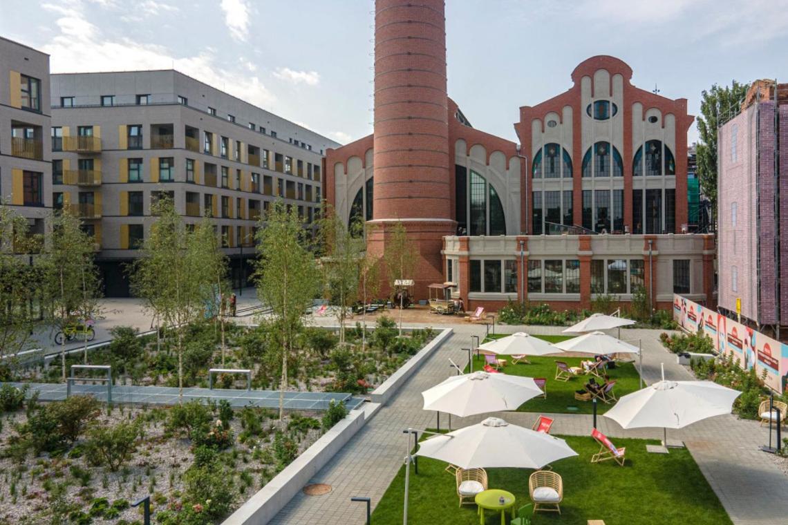 Fuzja Sen Fabrykanta - Darmowy Parking Lodz  Luaran gambar